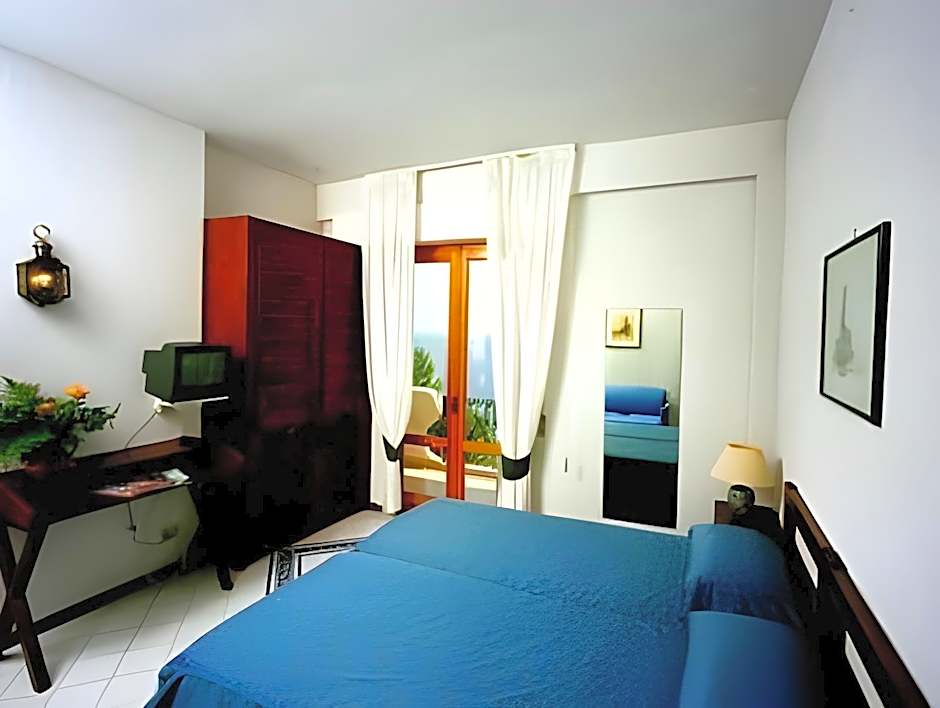 Hotel Giardino Sul Mare