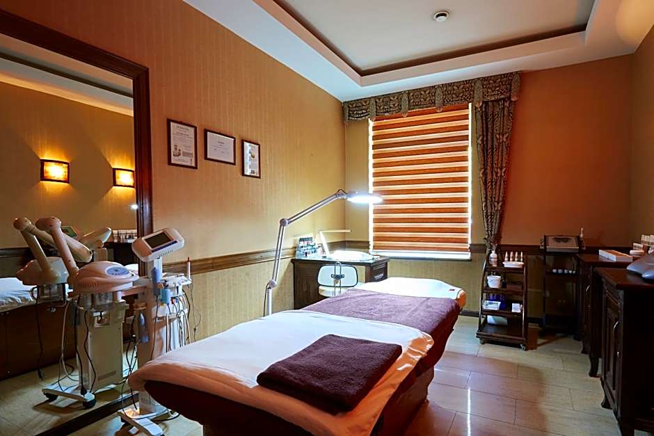 Hotel Senator Konferencje & SPA