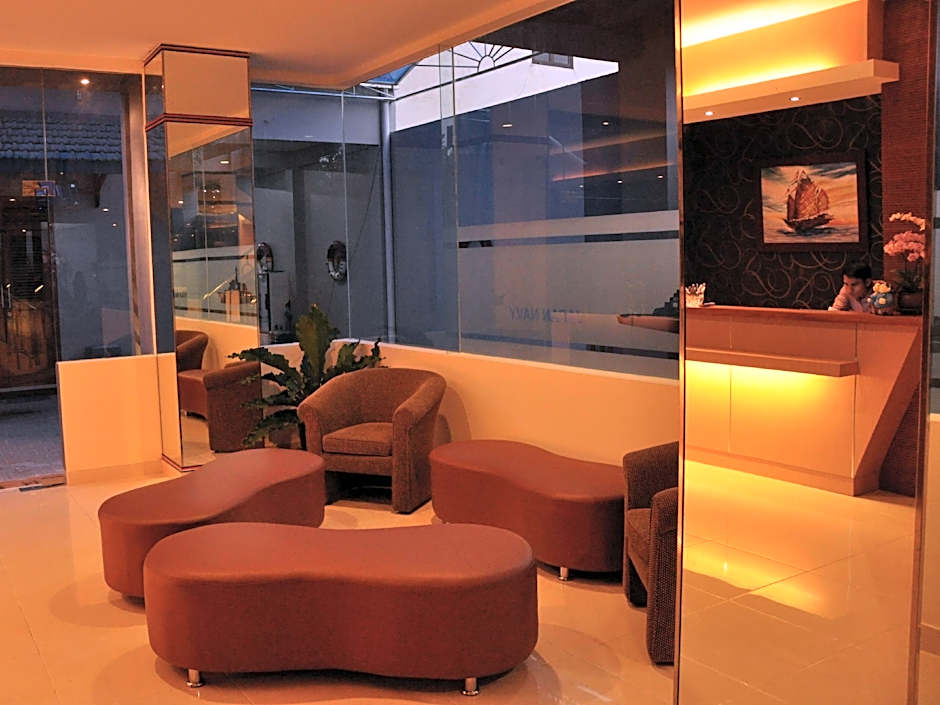 Dermaga Keluarga Hotel