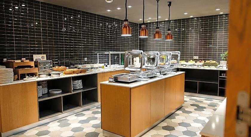 Holiday Inn Aktau - Seaside By IHG