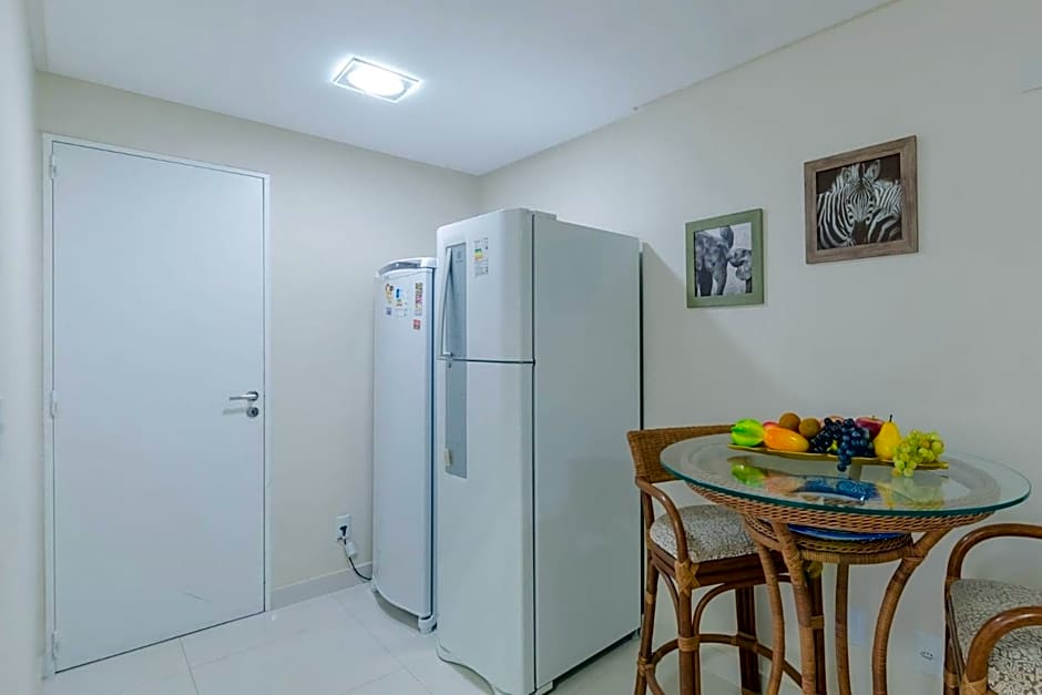 Apartamento pé na areia – 1 min da Praia Central