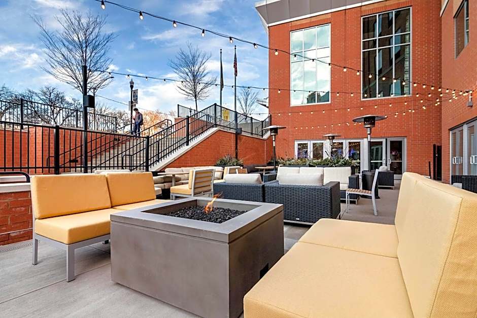 Cambria Hotel Pittsburgh - Downtown