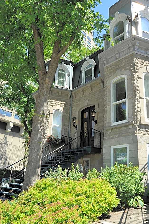 Le 555 Hébergements touristiques