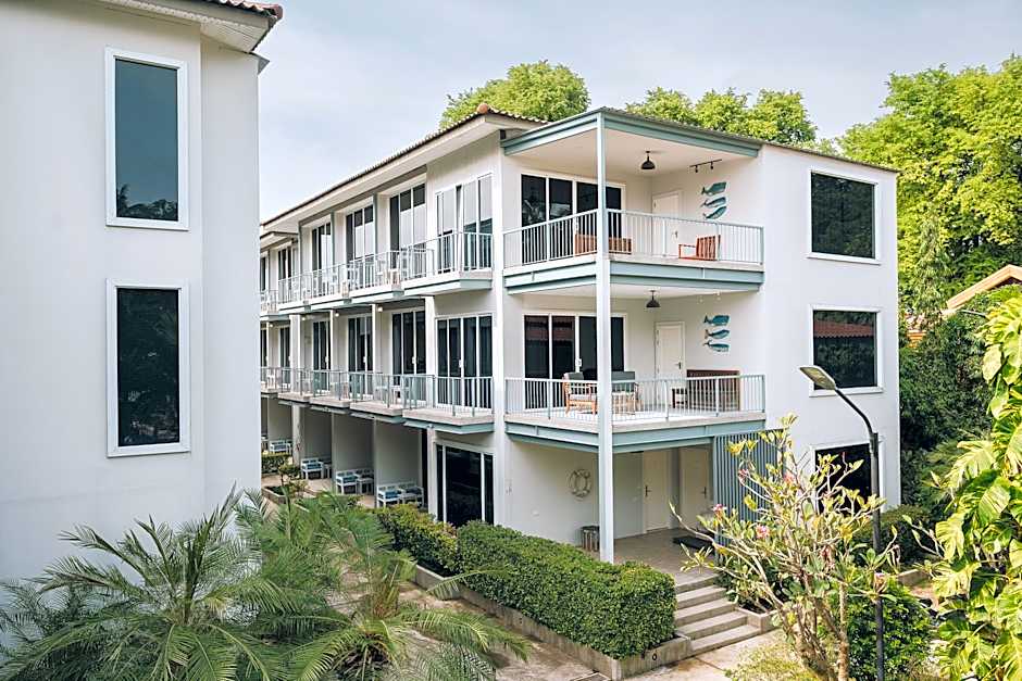 Combo Beach Hotel Samui