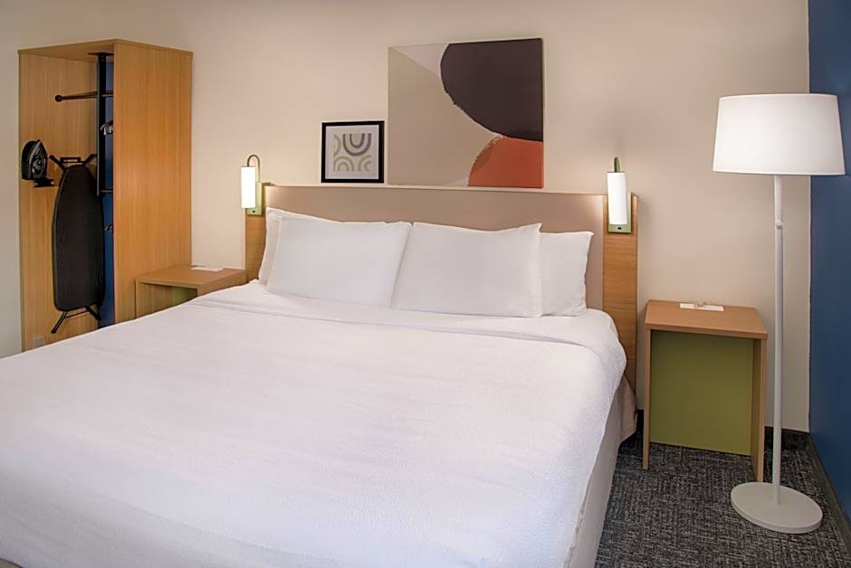 Spark by Hilton St. Robert Fort Leonard Wood