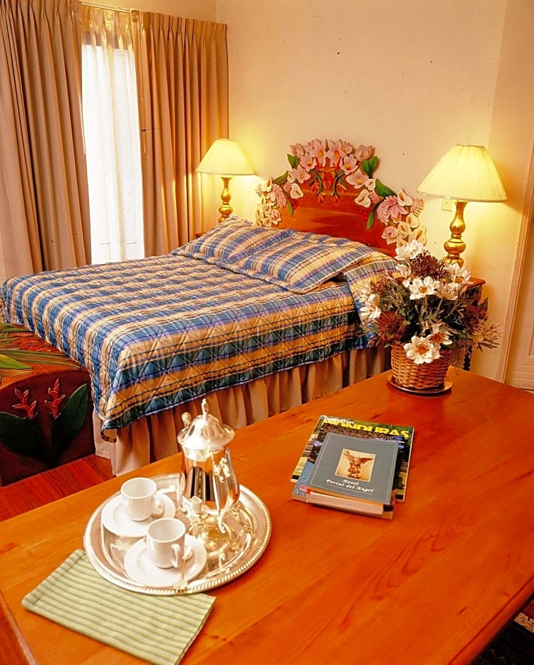 Hotel Portal Del Angel