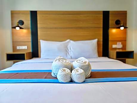 The Base InnNear BeachNear Night Market