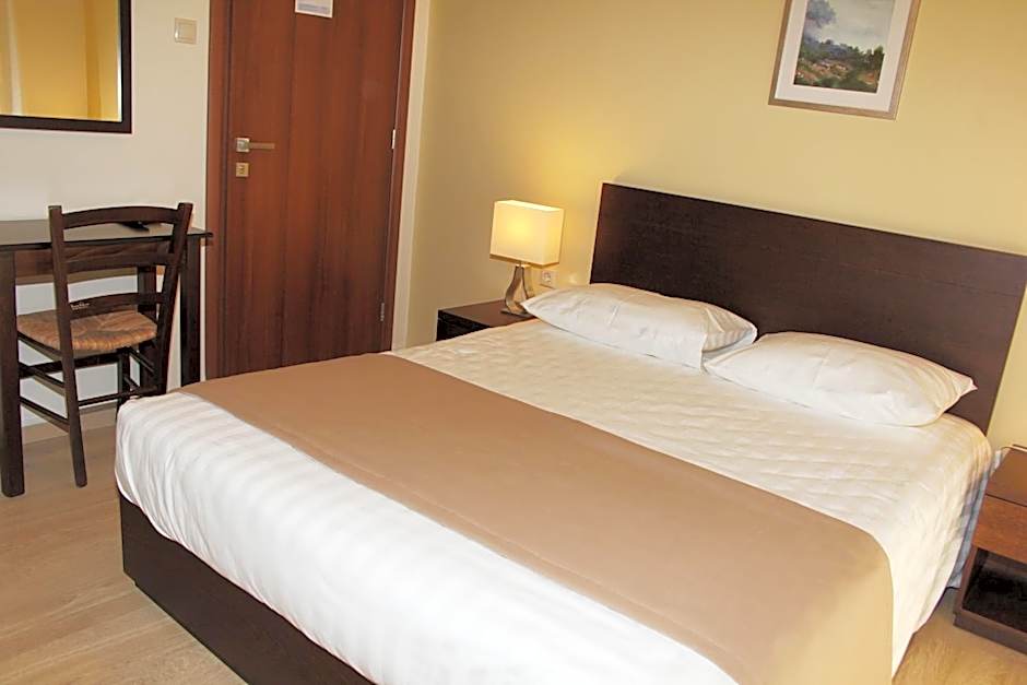 Rea Hotel