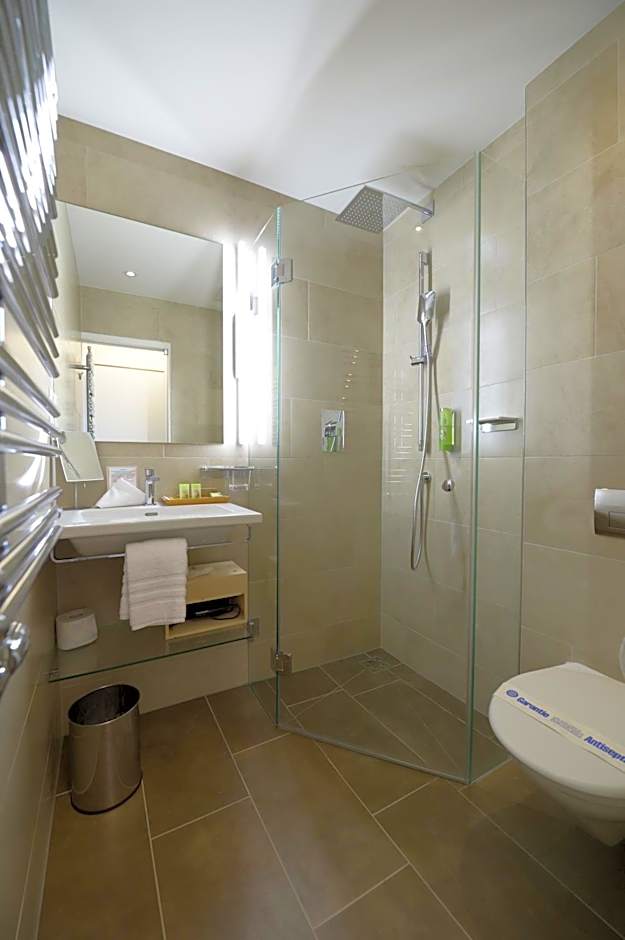 Hotel Waldhaus am See