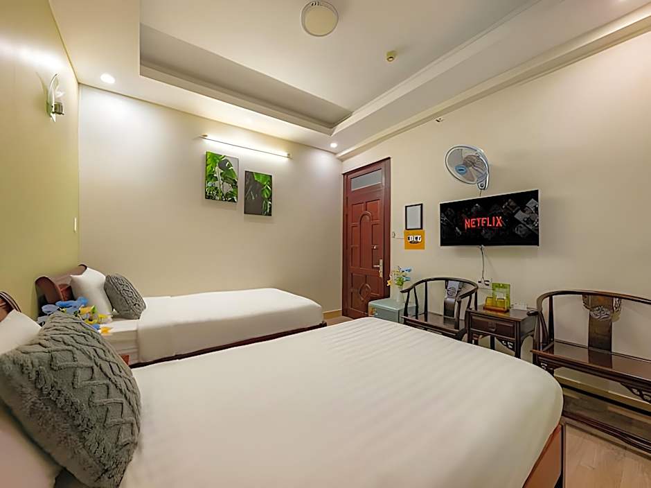 Cactusland Hotel Tan Binh