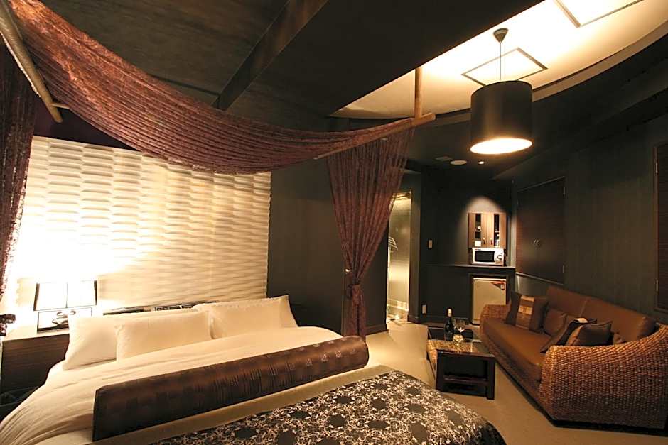 Hotel VARKIN