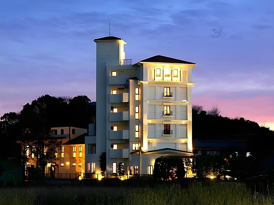 Bishoku no Kakurega Provence