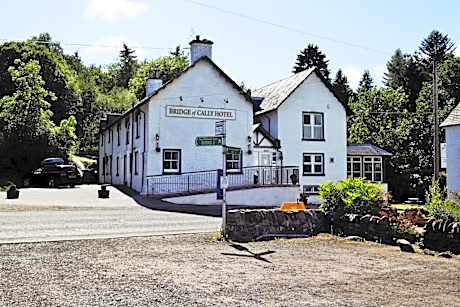 Bridge of Cally Hotel