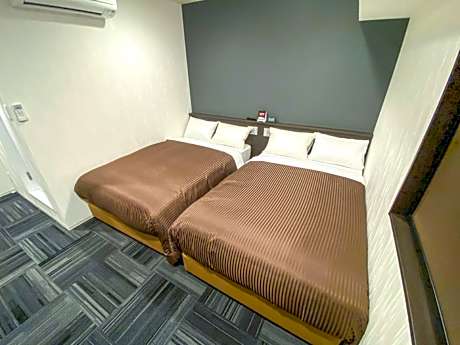 Twin Room - Smoking