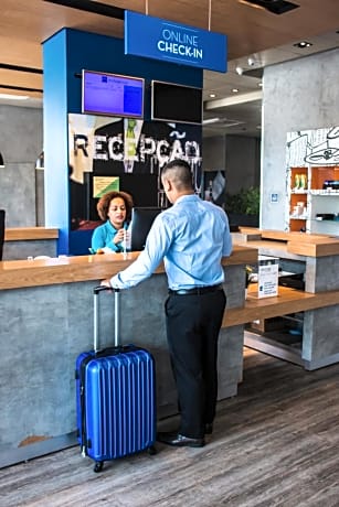 ibis budget Navegantes Itajai