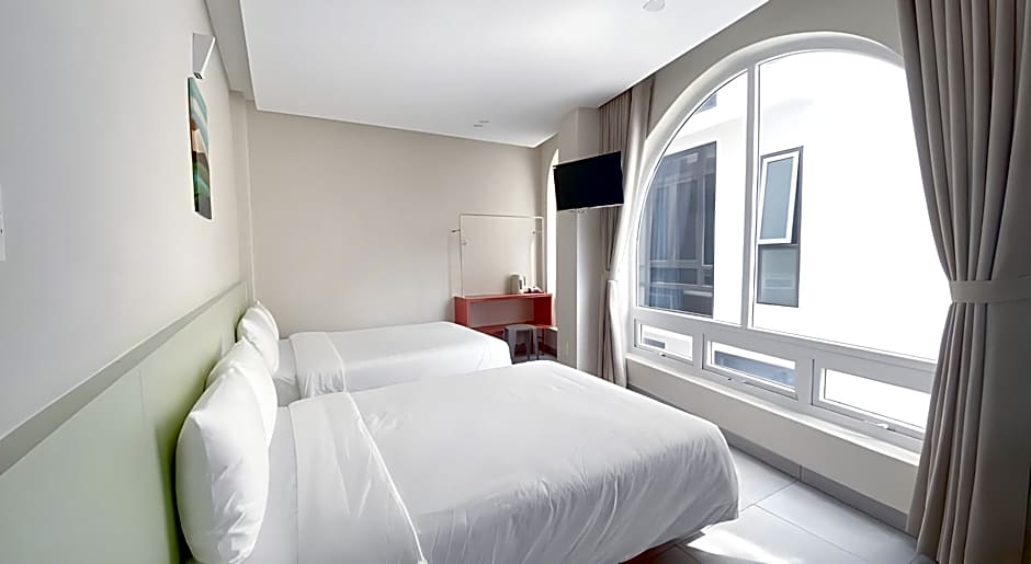 Bazan Hotel