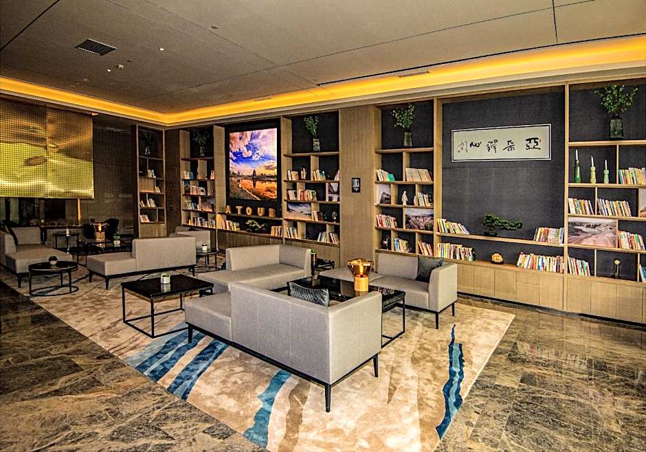 Atour Hotel Yulin Yuyang West Road Railway Station