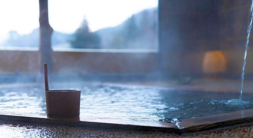 Uematsuya Ryokan Hotel