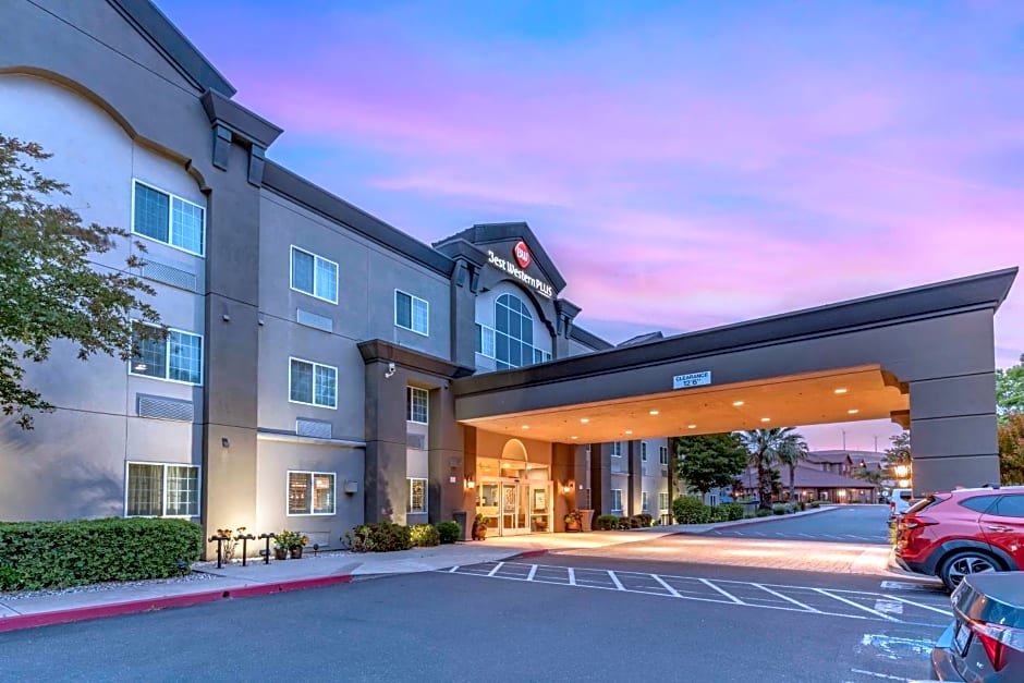 Best Western Plus Vineyard Inn