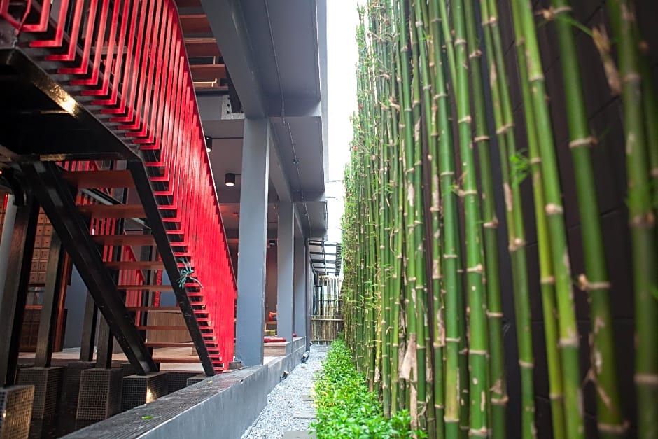 CLOUD on Saladaeng Silom Hostel Bangkok