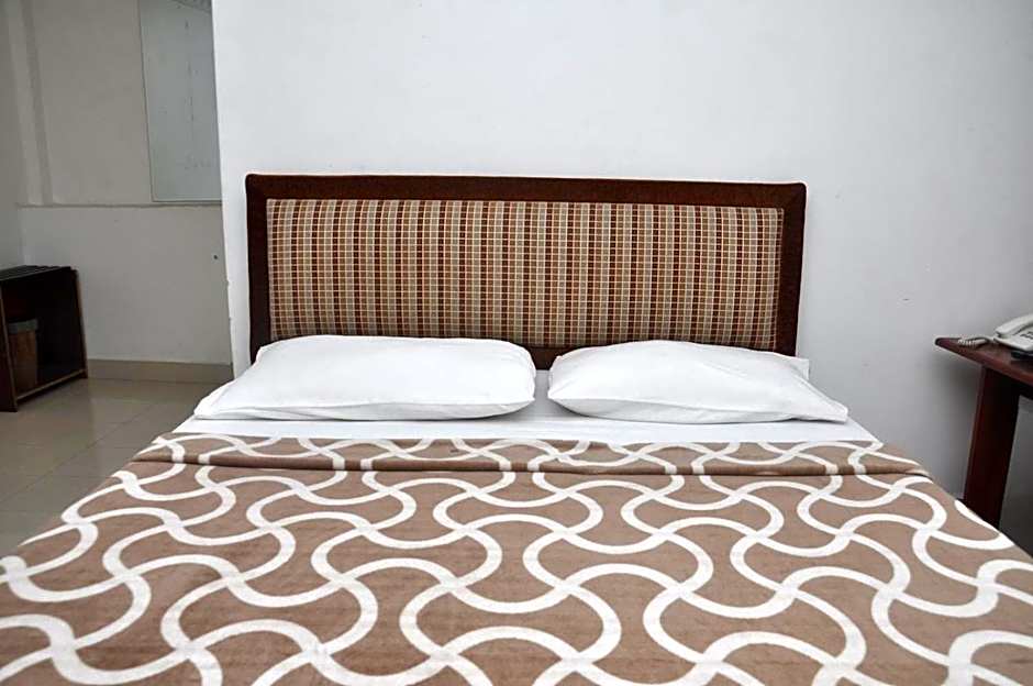 Saasha City Hotel