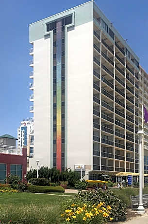 Four Sails Resort