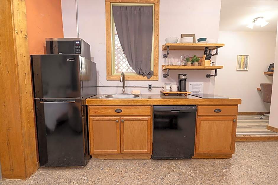 Hartwell Suites
