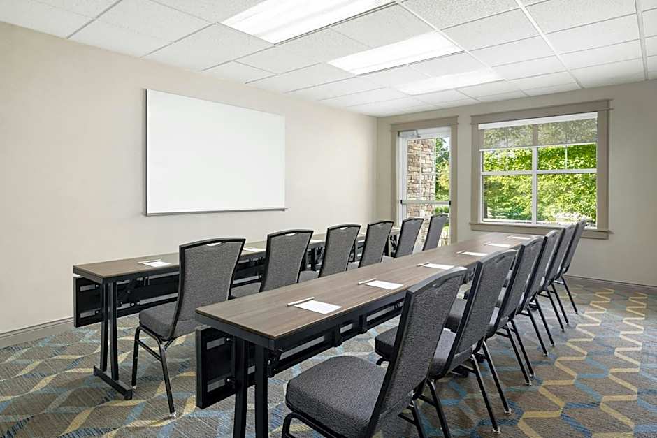 Residence Inn by Marriott Des Moines West at Jordan Creek Town Center