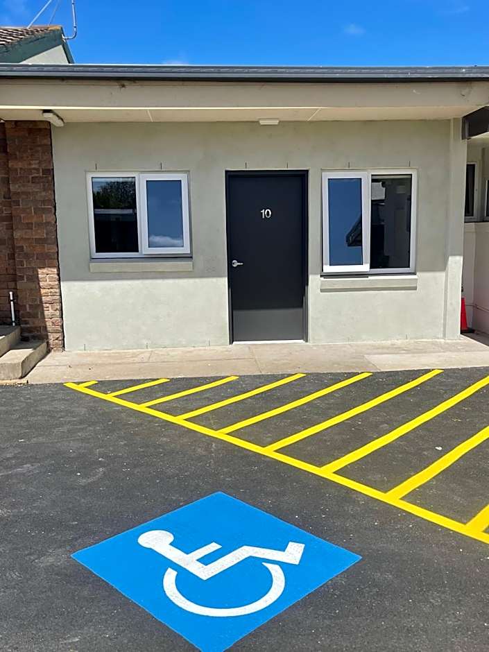 Botanic City Apartments