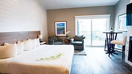 Suite with Spa Bath