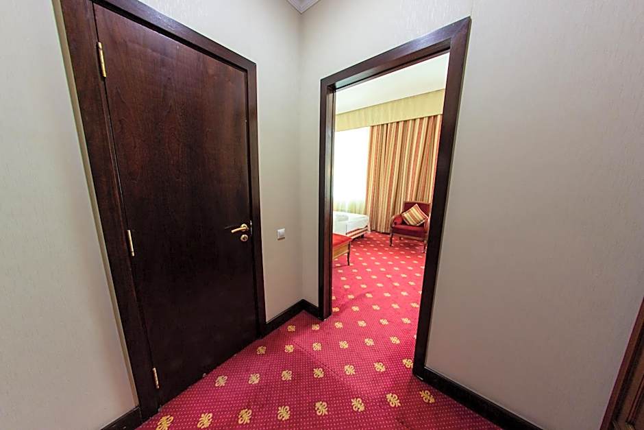 Grand Tien Shan Hotel
