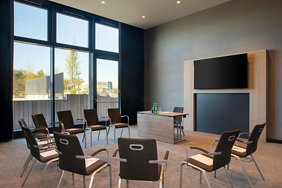Holiday Inn Frankfurt Airport By IHG