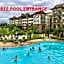 One oasis A2, shortwalk SM MALL Free POOL Kitchen