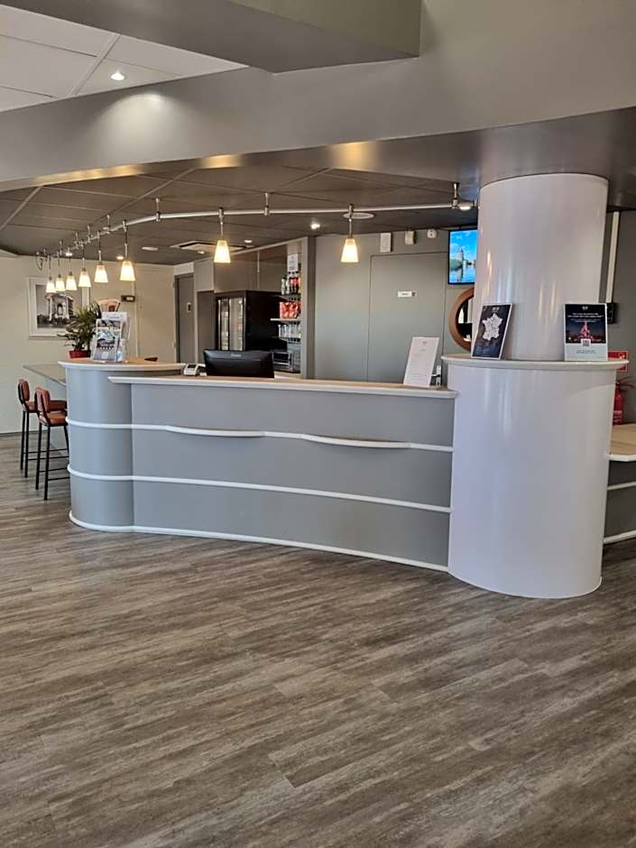 ACE Hotel Travel Fabregues - A9 Montpellier Sud