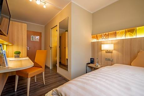 Single Room with Bathroom