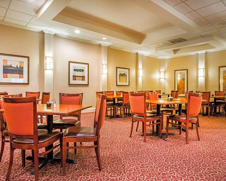 Budgetel Inn & Suites Atlanta