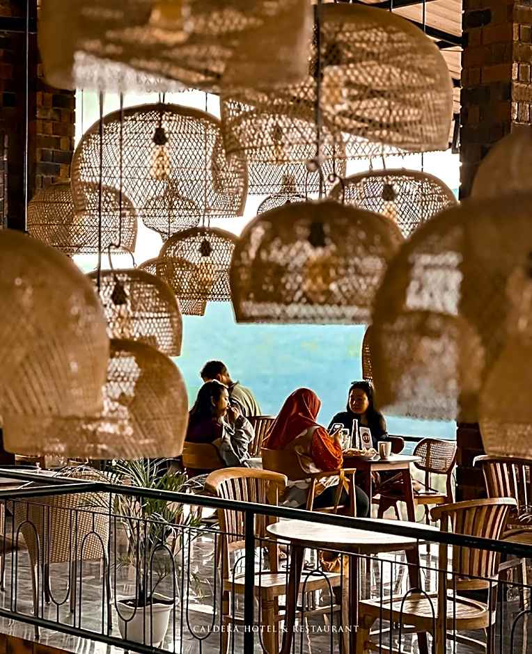Caldera Hotel & Restaurant