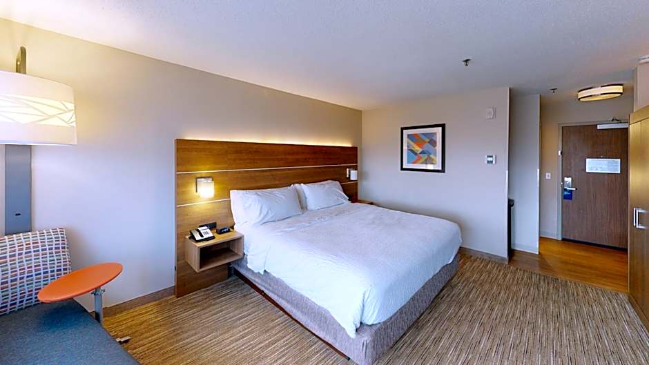 Holiday Inn Express South Burlington By IHG