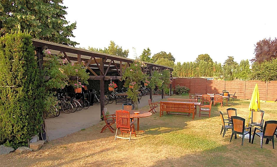 Hotel De Schacht – Genk, AL