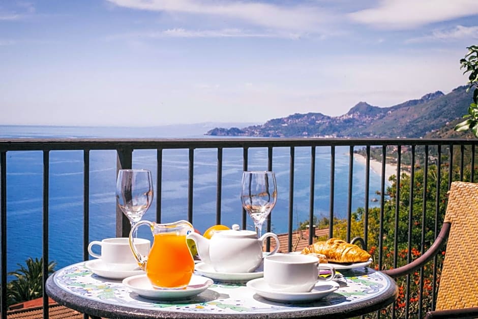 Capo Dei Greci Taormina Coast Hotel & SPA