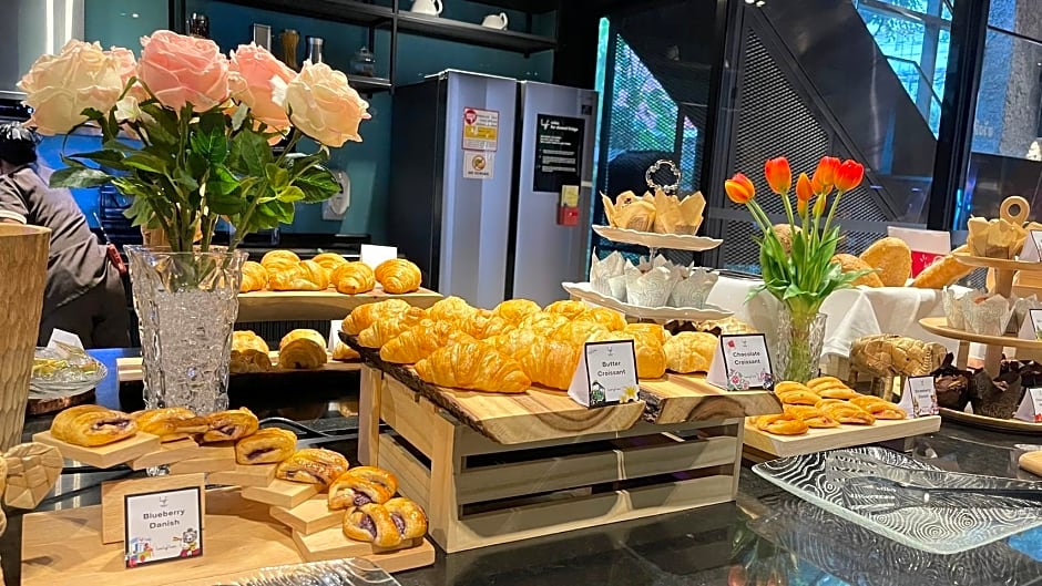 lyf Sukhumvit 8 Bangkok Managed by The Ascott Limited