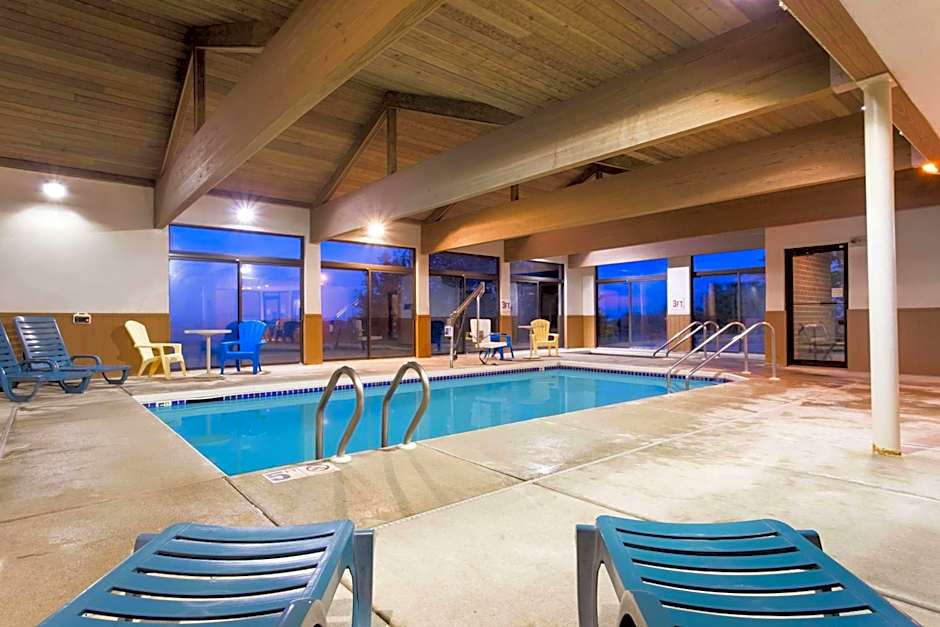 Days Inn by Wyndham Johnson Creek