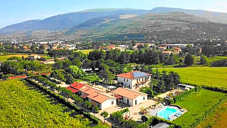 Residence Terra Dei Santi Country House