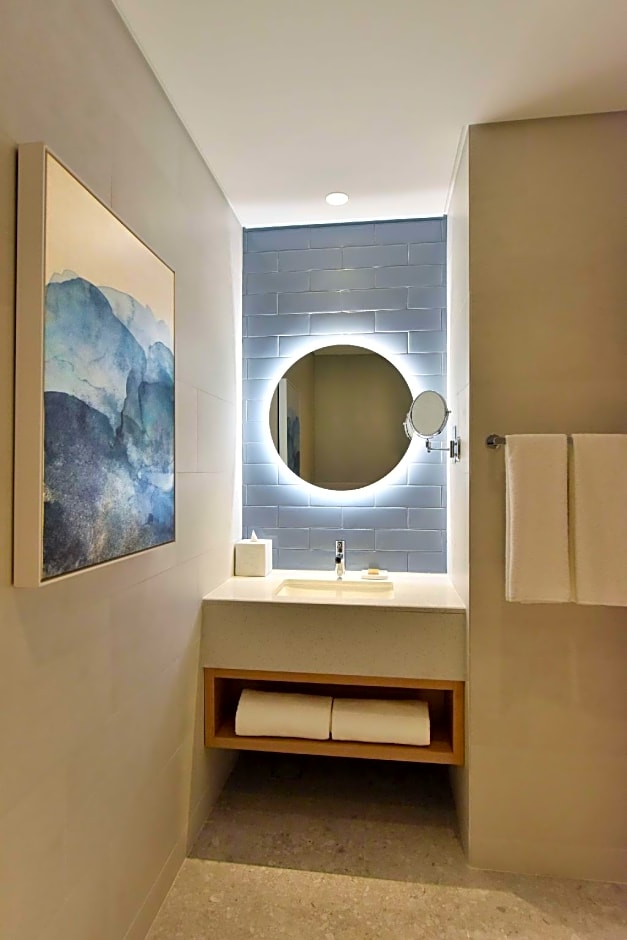 Hilton Garden Inn Bahrain Bay