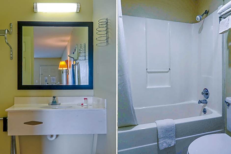 Economy Inn By OYO Ashburn