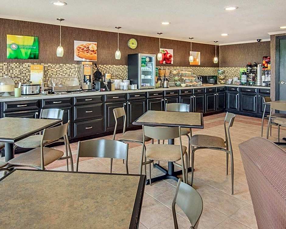 Quality Inn Mt. Pleasant