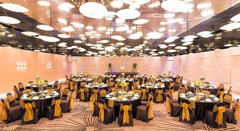 Pullman Pattaya Hotel G