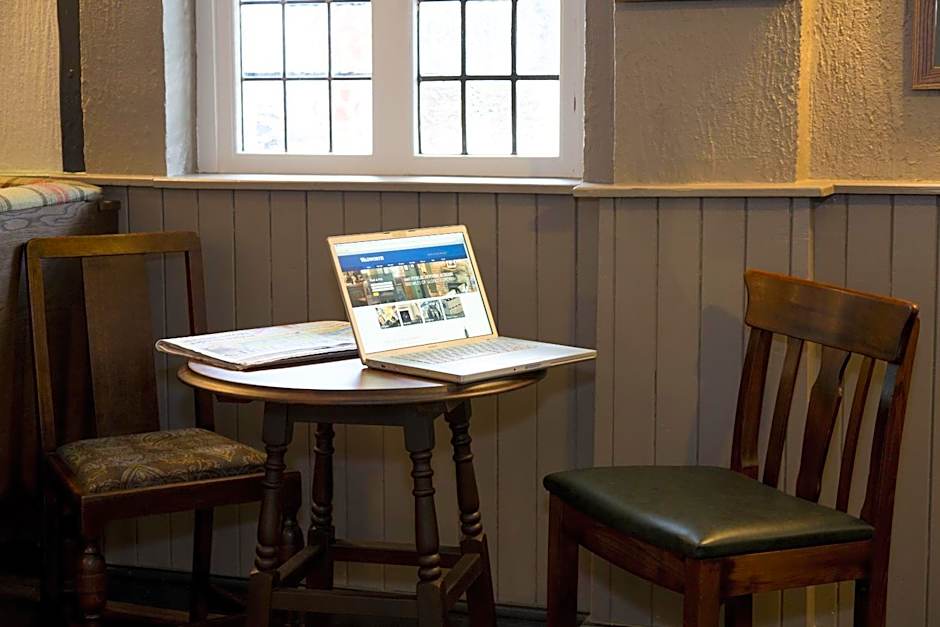 The Old Bell - Warminster