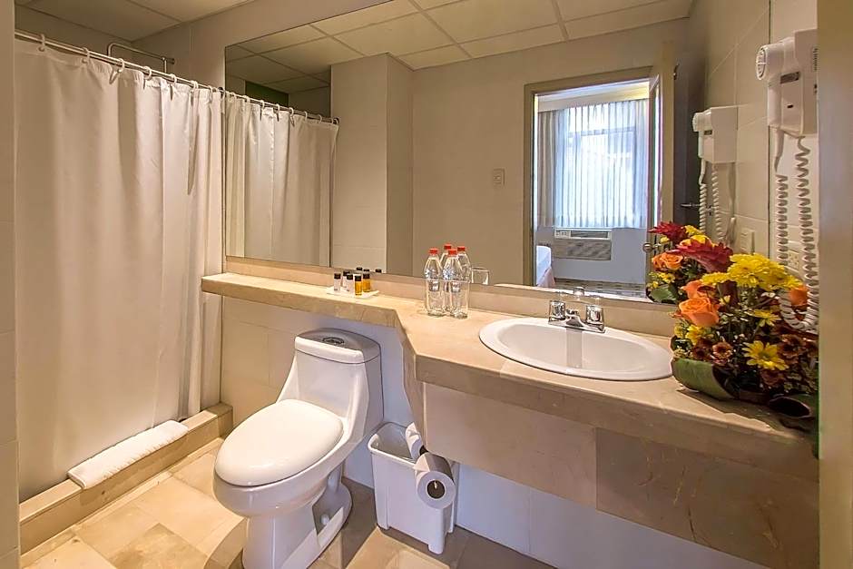 Grand Hotel Guayaquil, an Ascend Collection Hotel