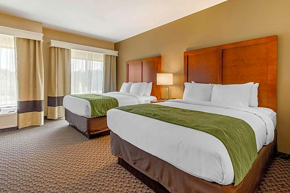 Comfort Inn & Suites